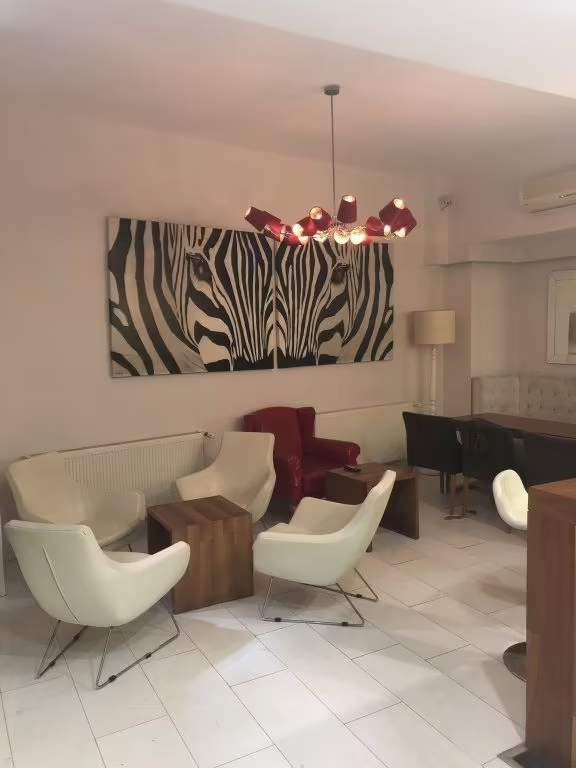 BLACK ART OTEL
