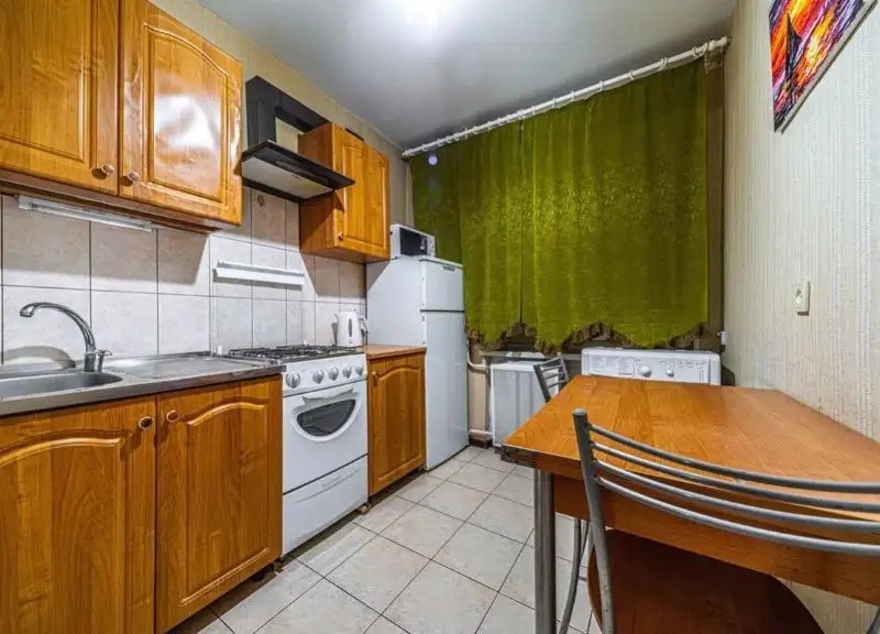 GOODAPART НА СВЕТЛАНОВСКОМ