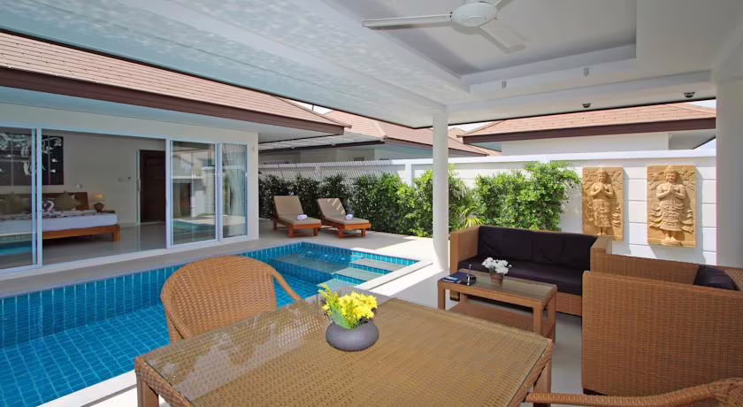 SAMUI BOAT LAGOON VILLAS