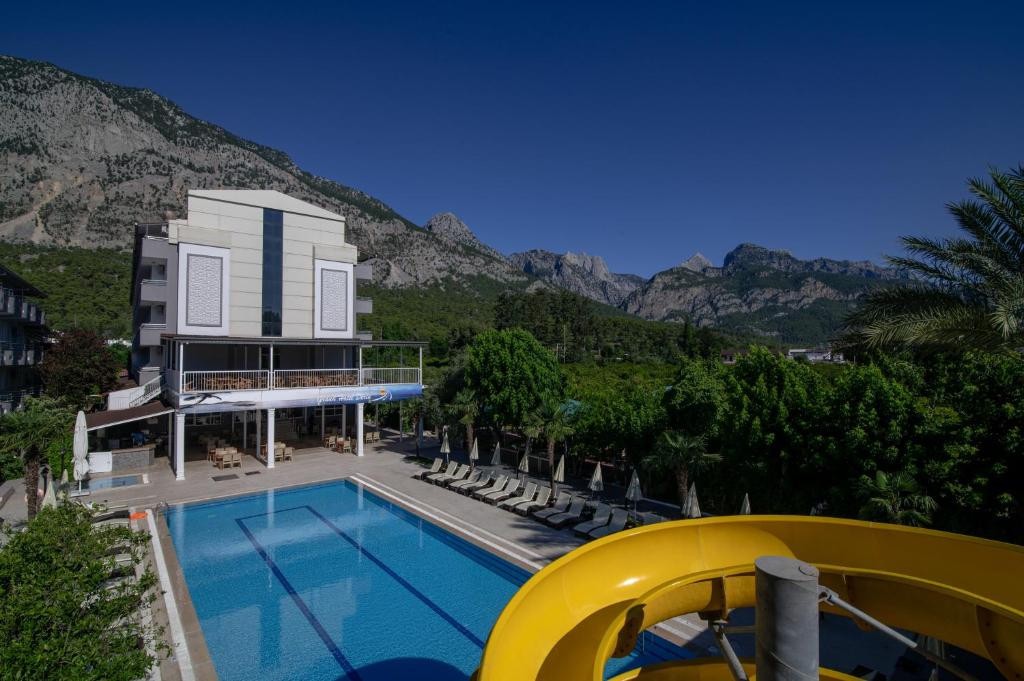 GRAND HOTEL DERIN (EX. SUNMERRY)