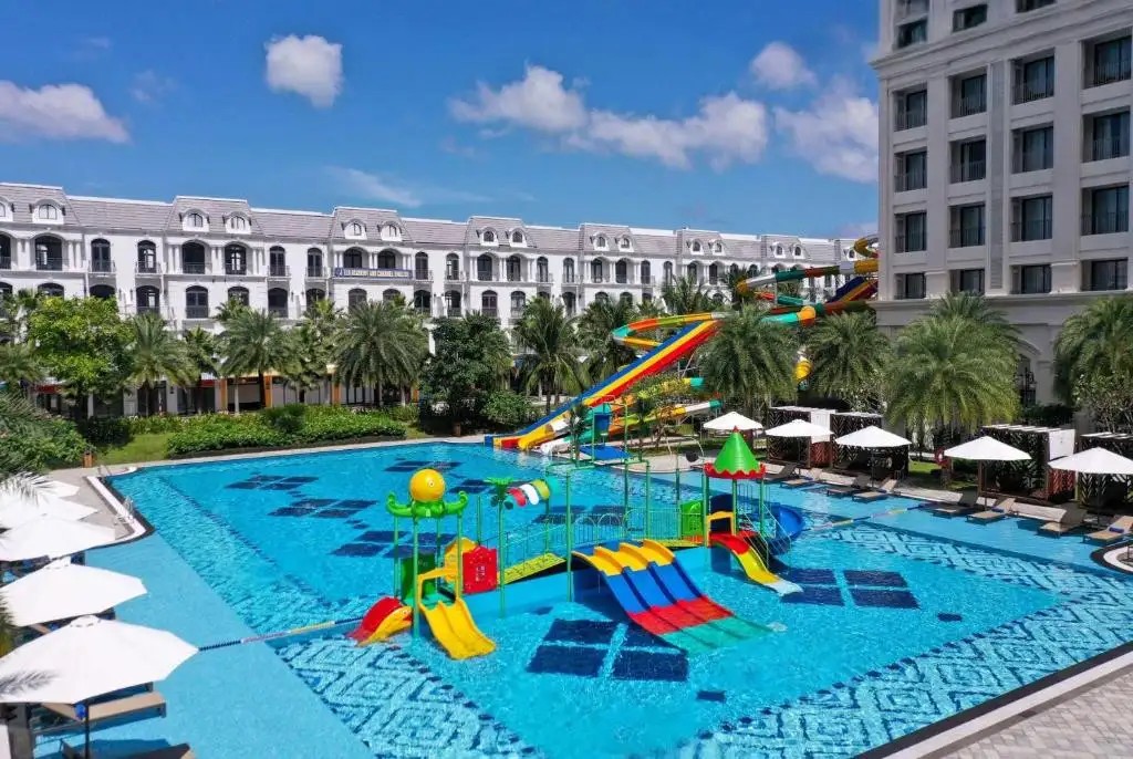 WYNDHAM GARDEN GRANDWORLD PHU QUOC (EX. VINHOLIDAYS INFINITY PHU QUOC)