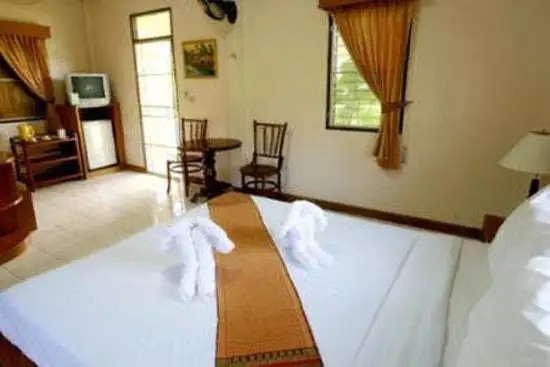 NAIHARN GARDEN RESORT VILLA & SPA