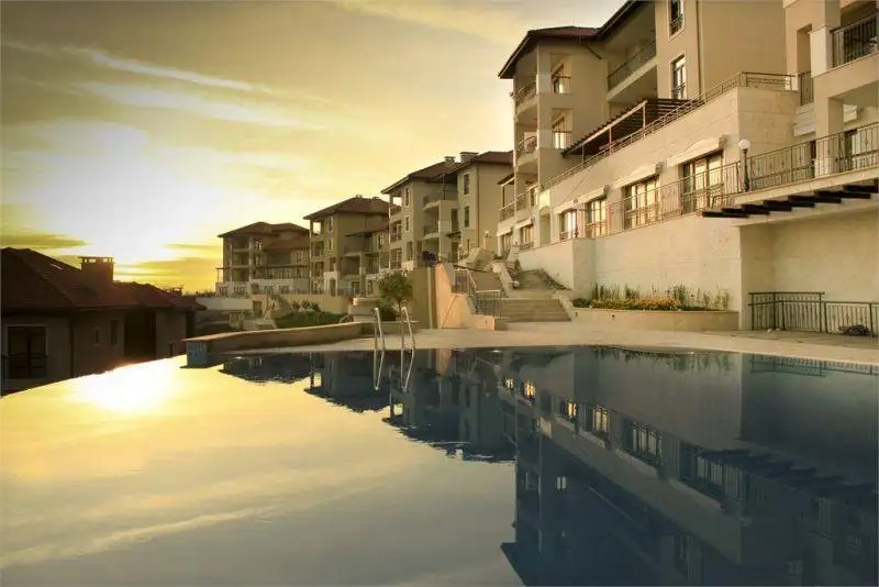 THRACIAN CLIFFS GOLF & BEACH RESORT