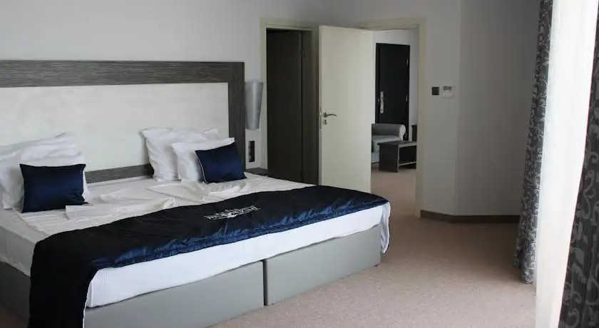 LUNNA PATEKA ST.VLAS