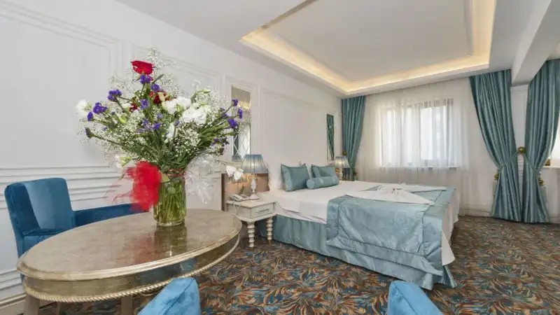 ESCARDIN HOTEL (EX. ESKAR)
