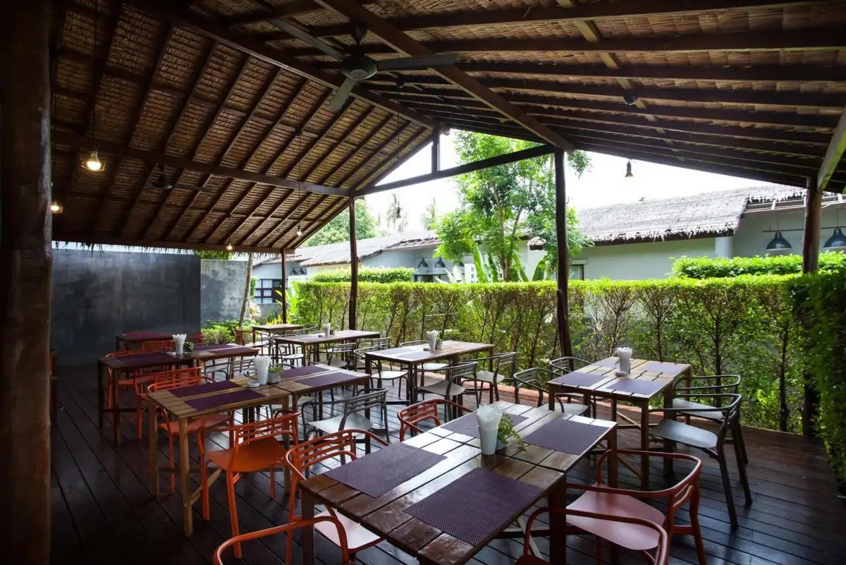 BAAN TALAY POOL VILLA