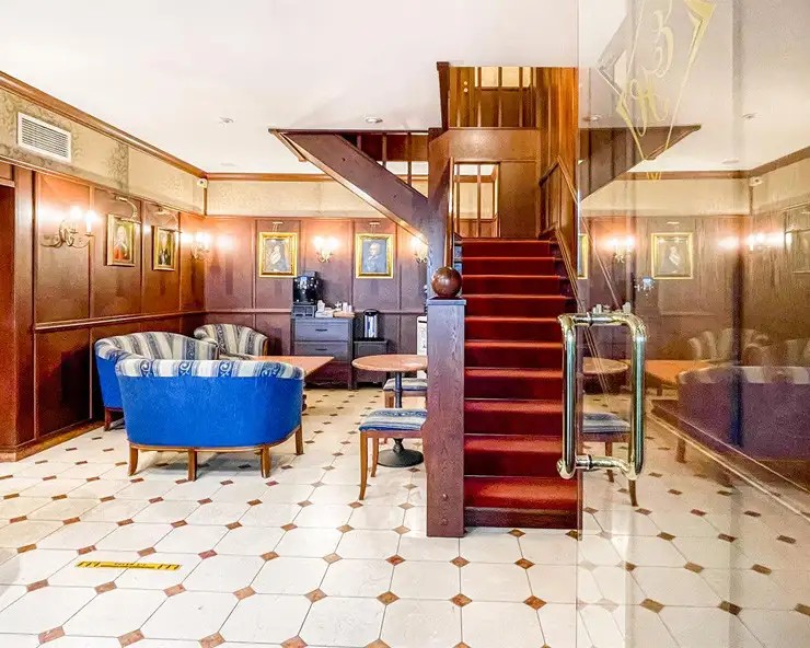 ERMITAGE HOTEL
