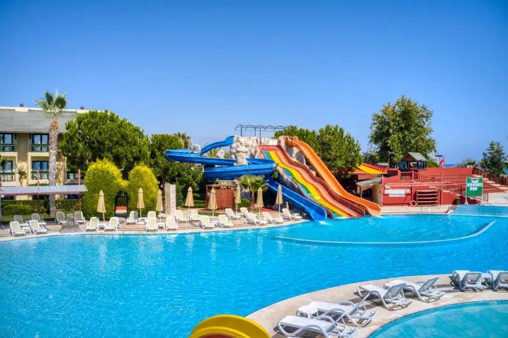 OZ HOTELS INCEKUM BEACH HOTEL