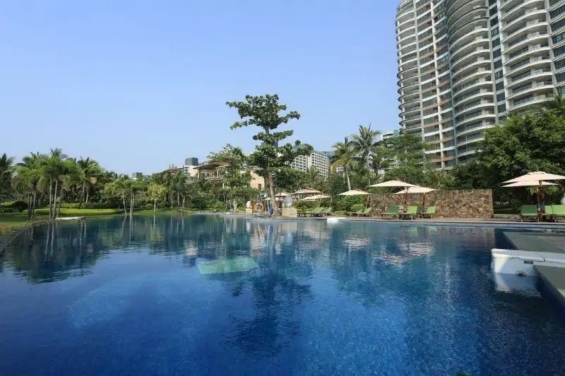 INFINITY OCEAN BEACH RESORT
