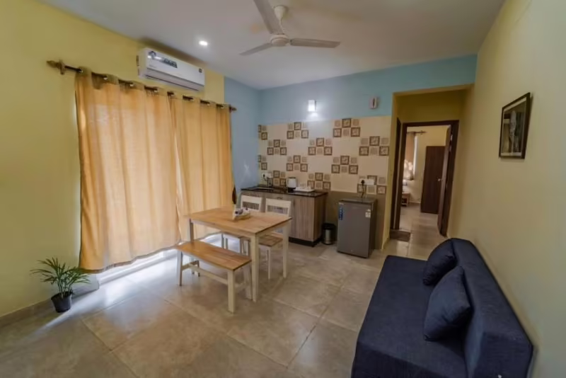 MARINERS BAY SUITES