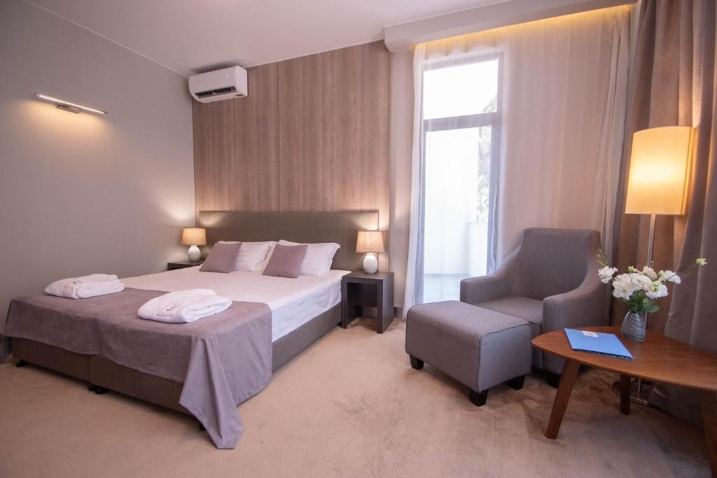ABAASH HOTEL AFON (АБААШ АФОН)