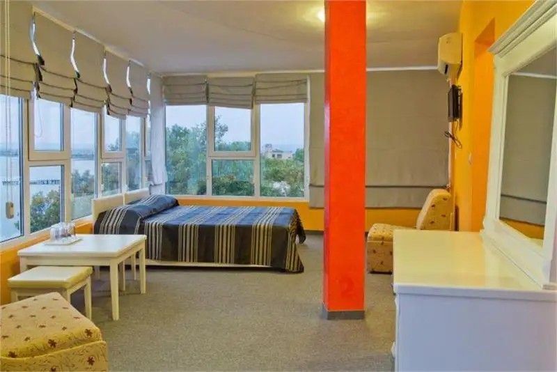 PAROS (EX. OLIMP POMORIE)