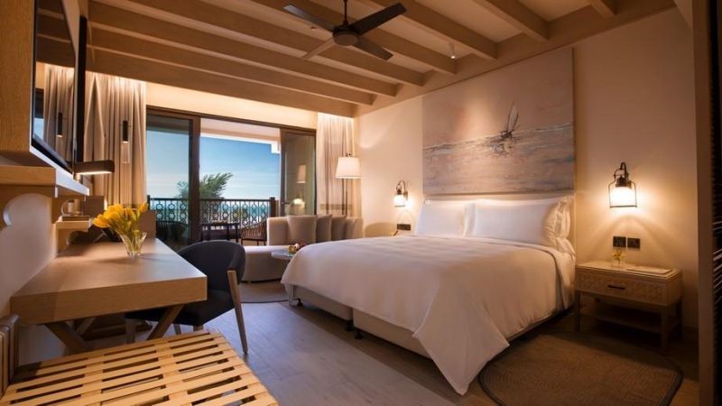 sea view room with lounge access and balcony