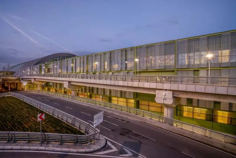 TAV AIRPORT HOTEL IZMIR