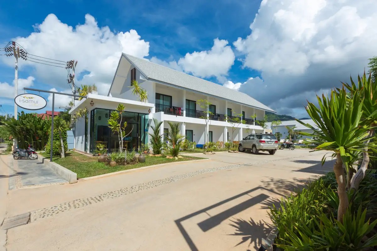 I-SAMUI LAMAI BEACH