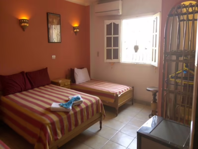 OSIRIS HOSTEL CAIRO