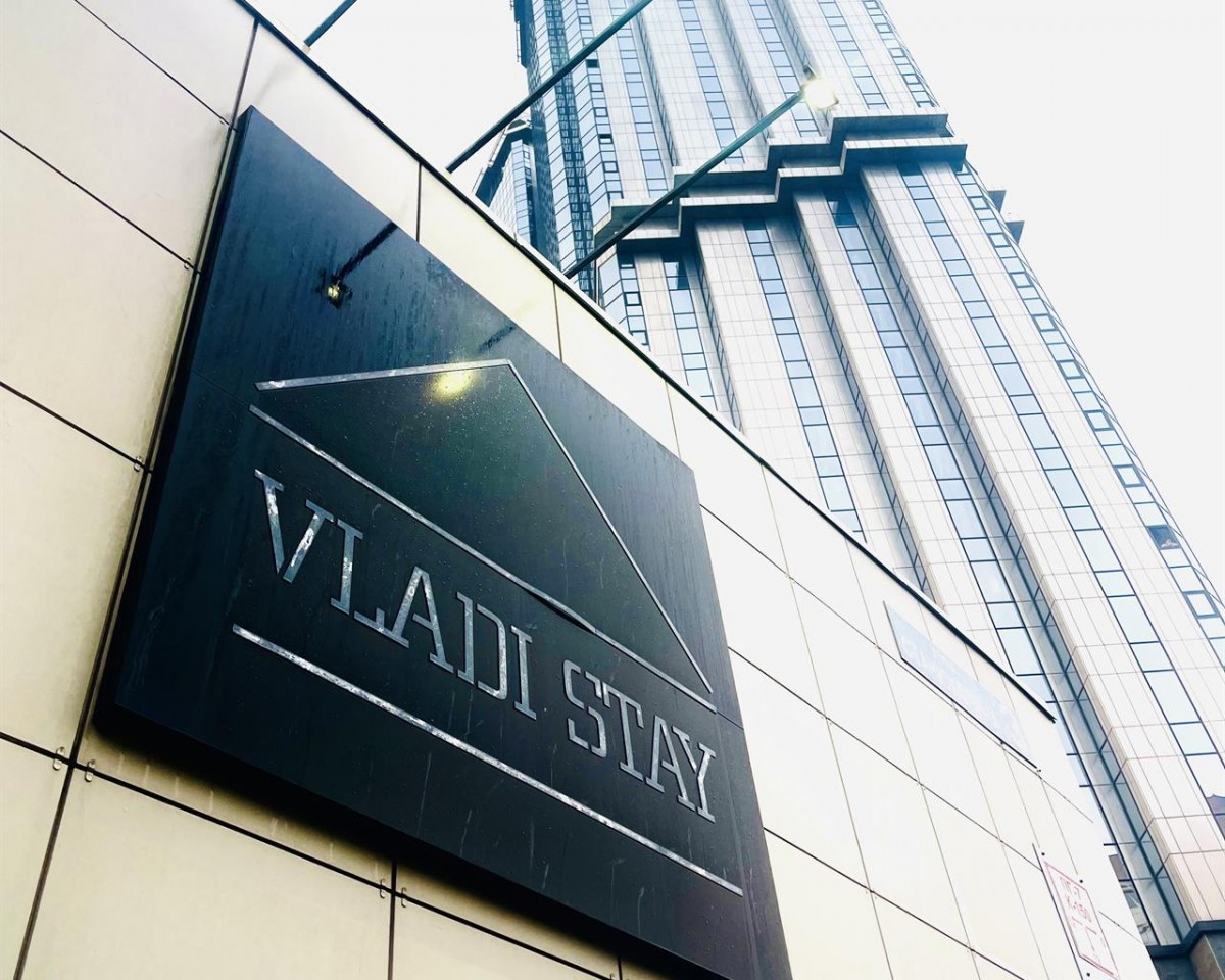 VLADI STAY