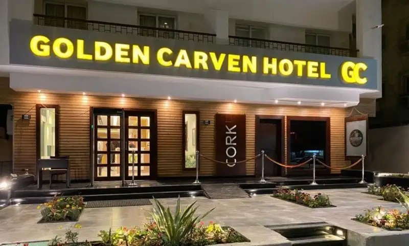 GOLDEN CARVEN HOTEL