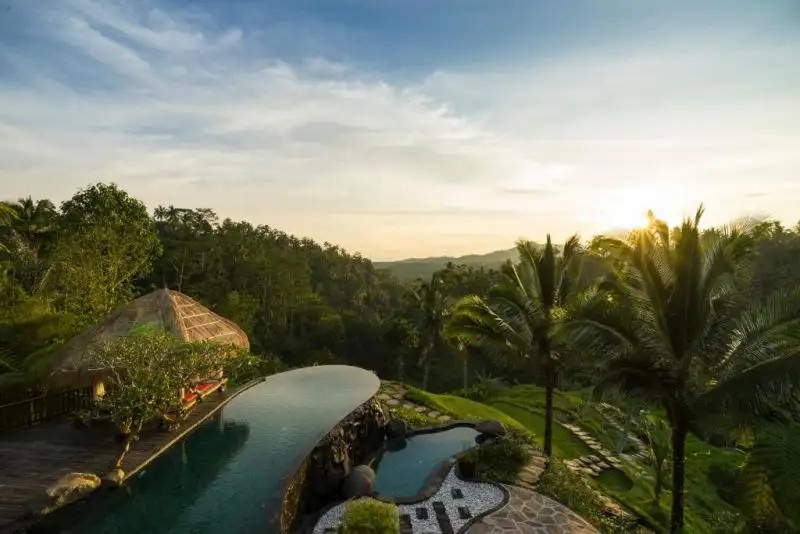 ADIWANA DARA AYU VILLAS