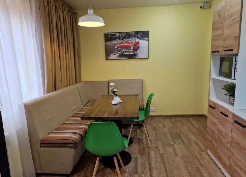 EL HOSTEL (ЭЛЬ ХОСТЕЛ)