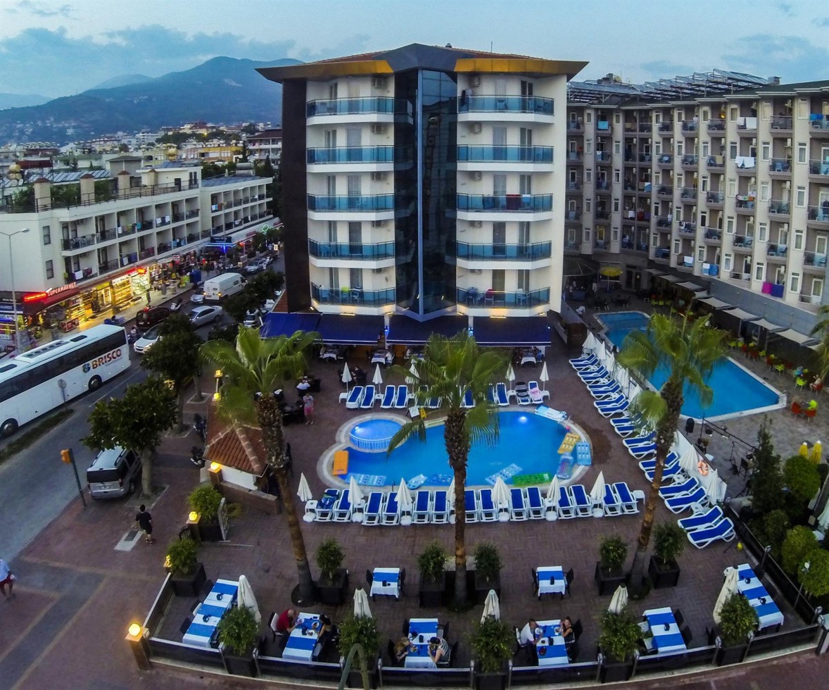 PARADOR BEACH HOTEL