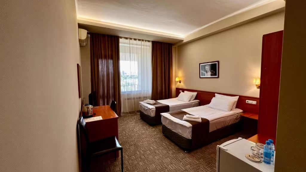OLYMPIA GARDEN HOTEL