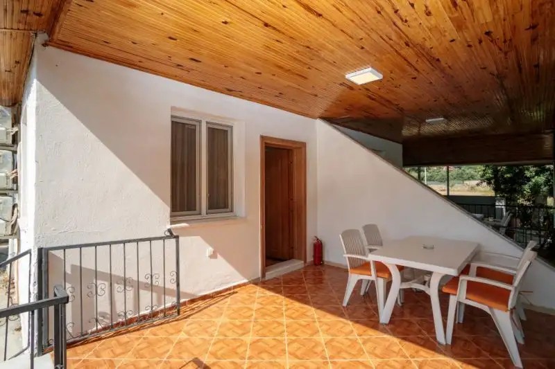 LUMOS HOMES BOUTIQUE HOTEL