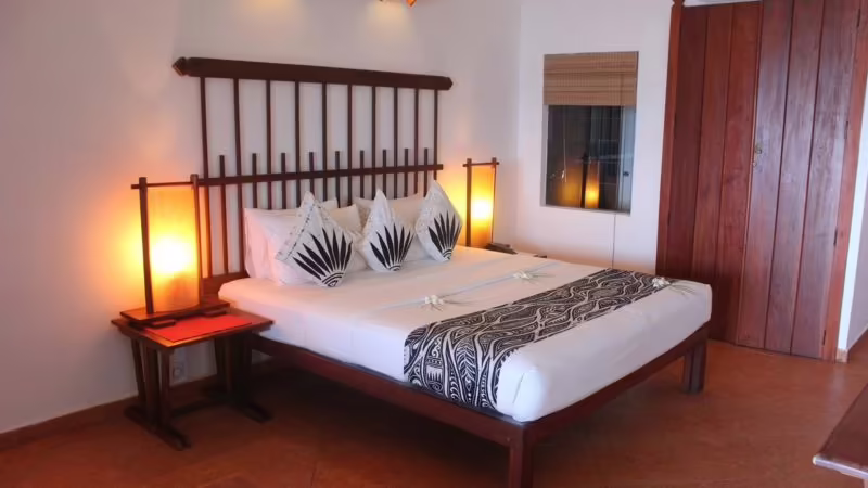 THE LONG BEACH RESORT