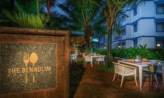 ROYAL GOAN BEACH CLUB AT ROYAL PALMS