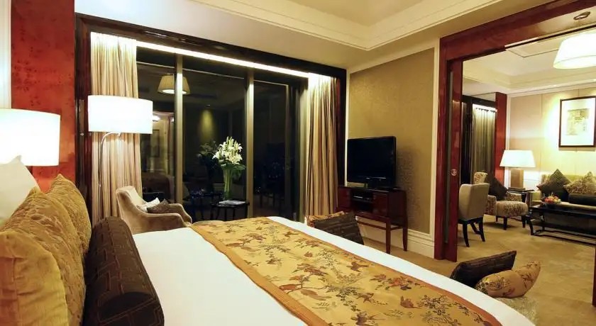 SHERATON SHANGHAI PUDONG RIVERSIDE (EX. WYNDHAM GRAND PLAZA)
