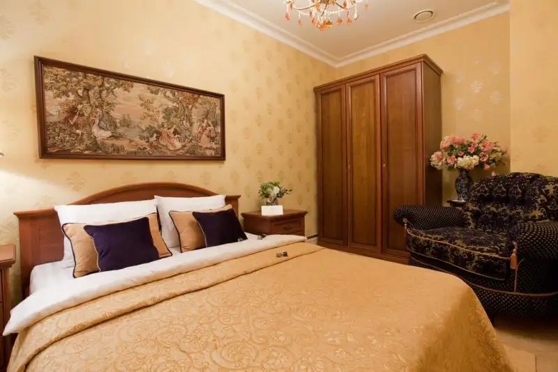 VILLA DE VILLE (ВИЛЛА ДЕ ВИЛЛЬ)