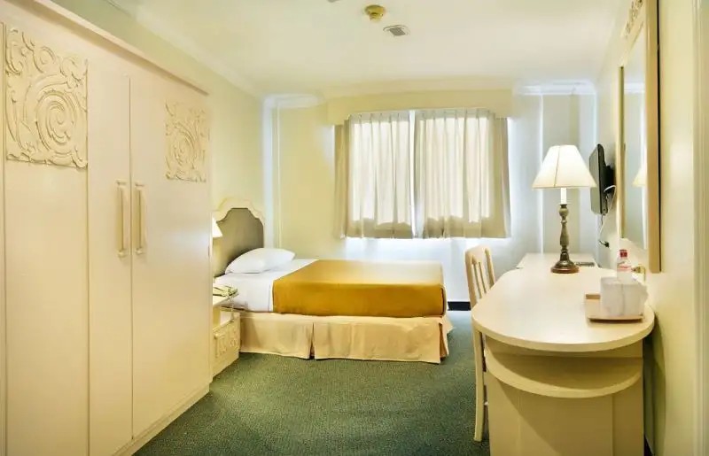 ROYAL RATTANAKOSIN HOTEL