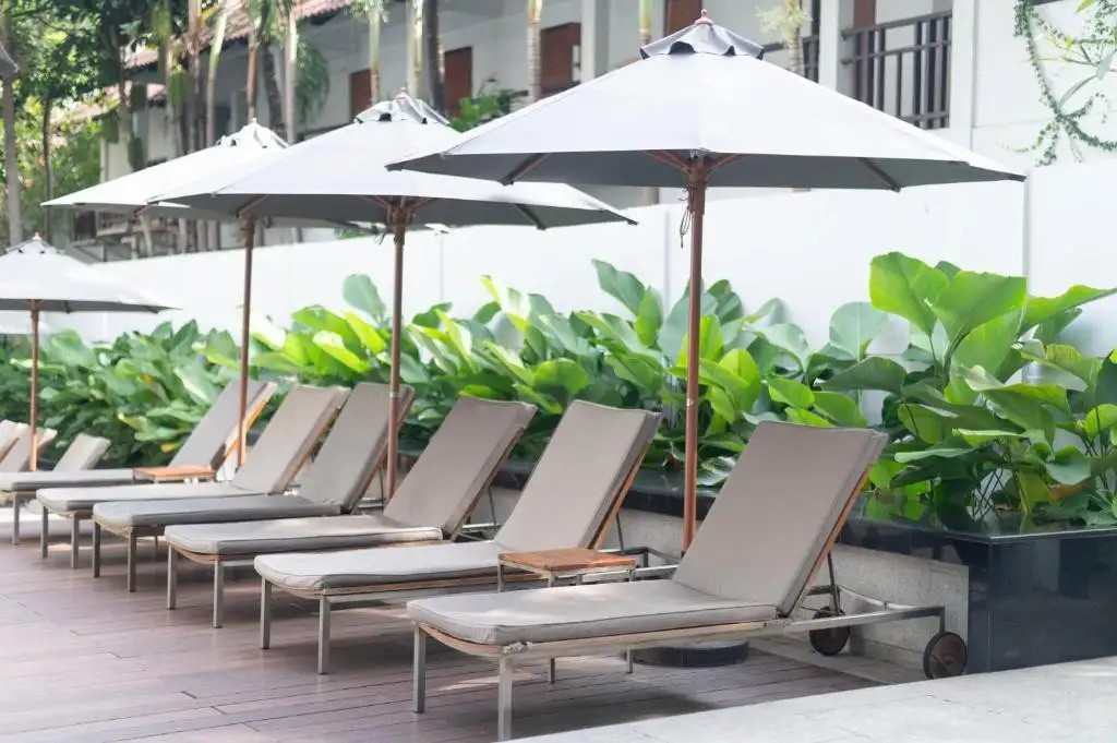 WOODLANDS SUITES SERVICED RESIDENCES