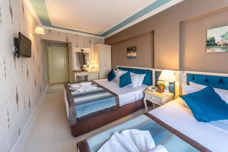 VIVA DELUXE HOTEL (EX. THE METROPOL)