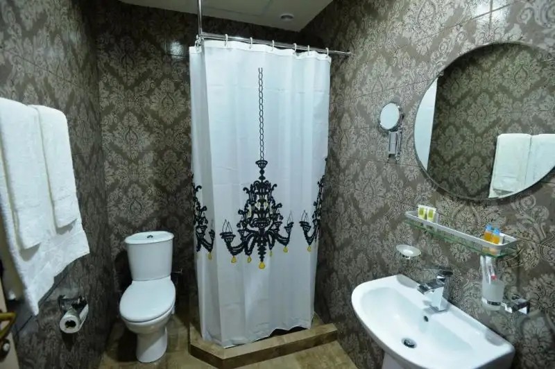 YEREVAN DELUXE