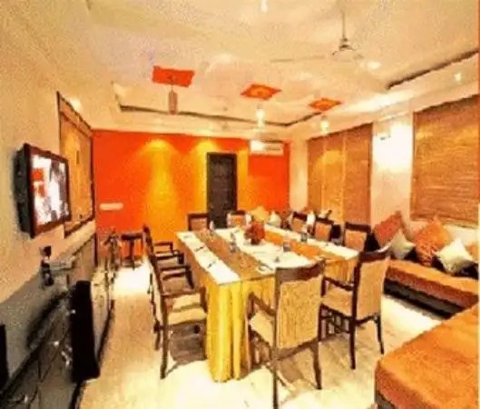PARKLAND SAFDARJUNG ENCLAVE