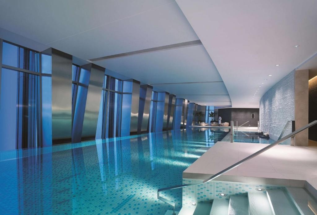 SHANGRI-LA CHINA WORLD SUMMIT WING