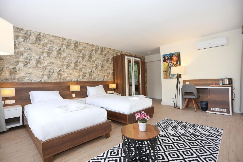 AVWAN HOTEL CIGLI 