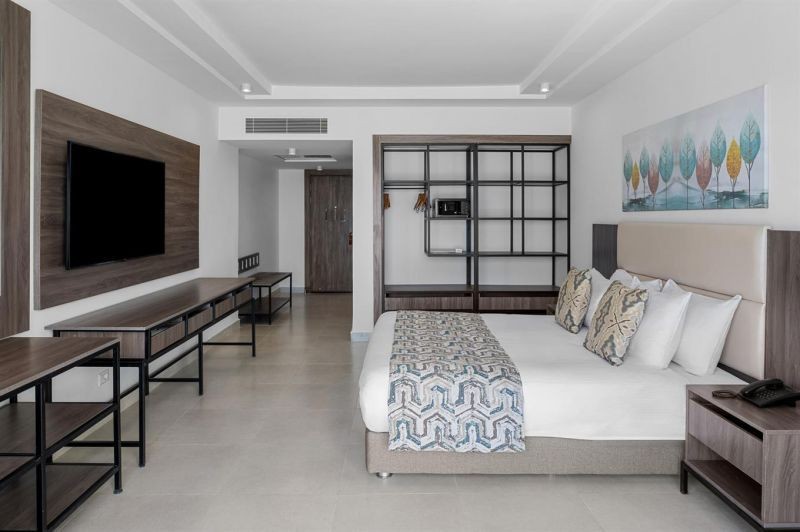 deluxe beach front