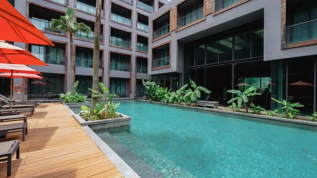 SUGAR MARINA RESORT SURF