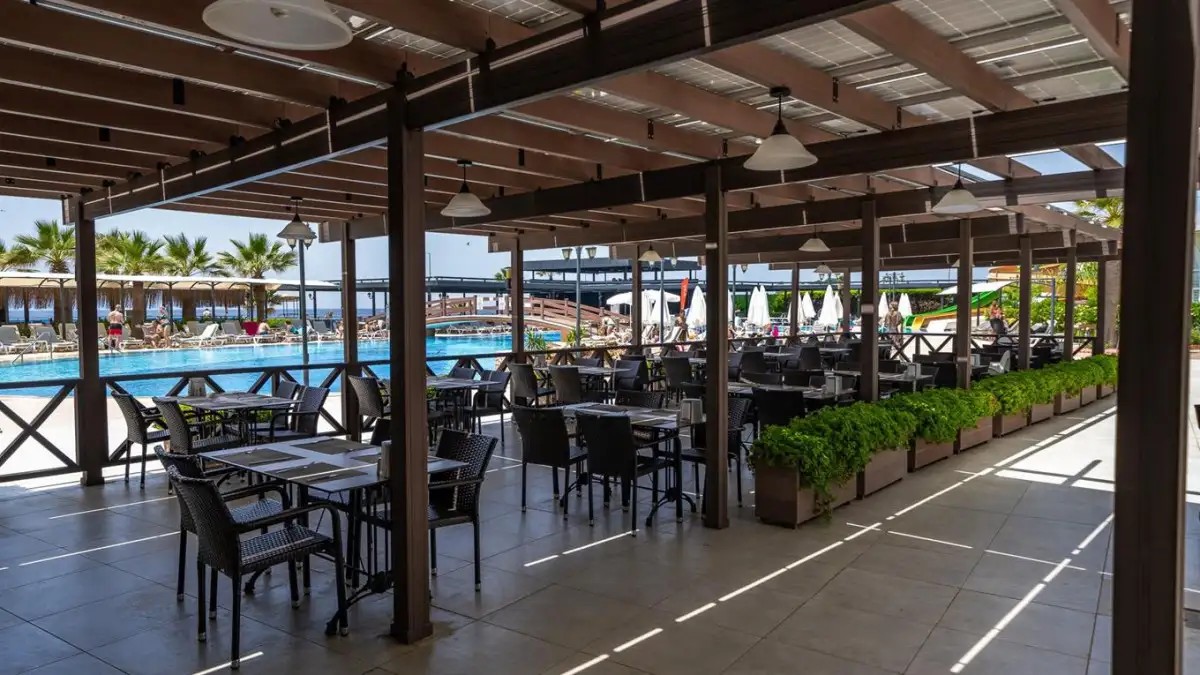 NOTION KESRE BEACH HOTEL & SPA