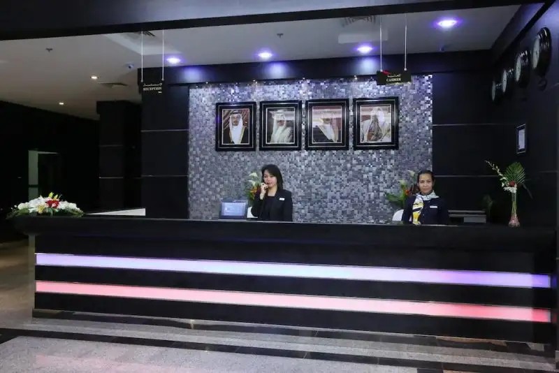 ROYAL PHOENICIA