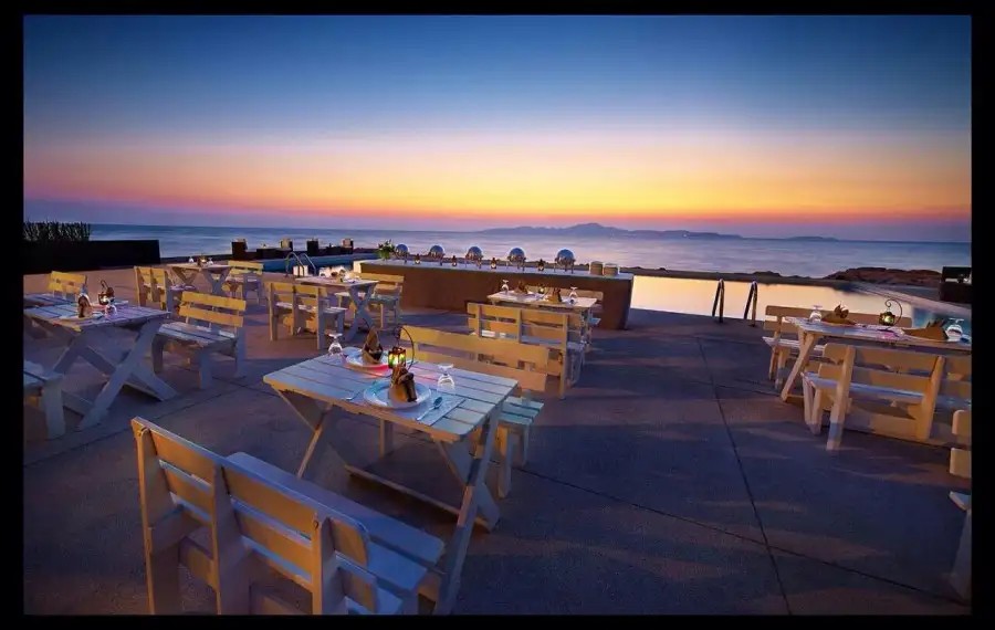 GOLDEN CLIFF HOUSE
