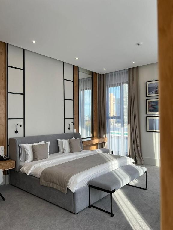 NEOS HOTEL