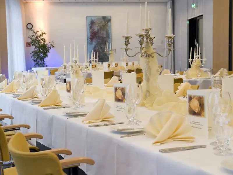 HOLIDAY INN BERLIN CITY WEST