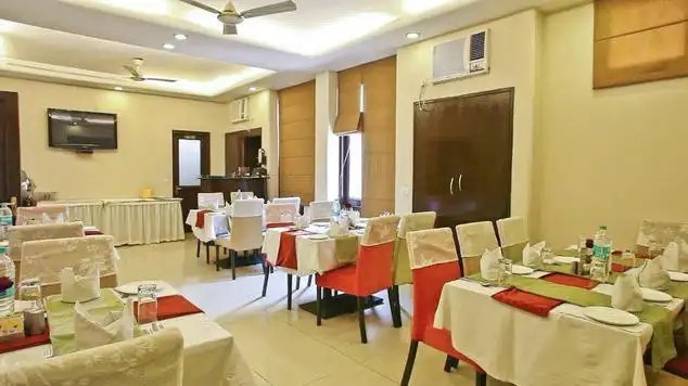CLARKS INN KAILASH COLONY NEW DELHI