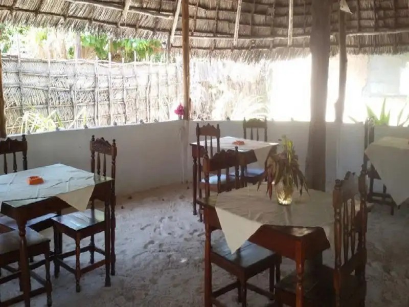 MNYASA BUNGALOWS