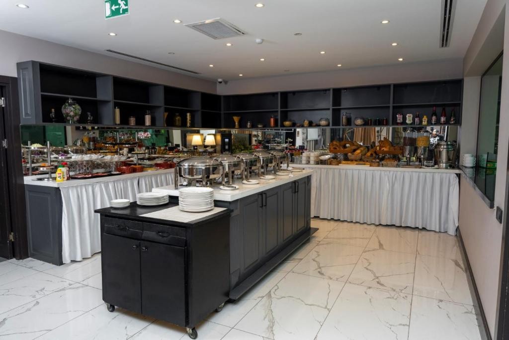 PORT RIVOLI BAKU HOTEL