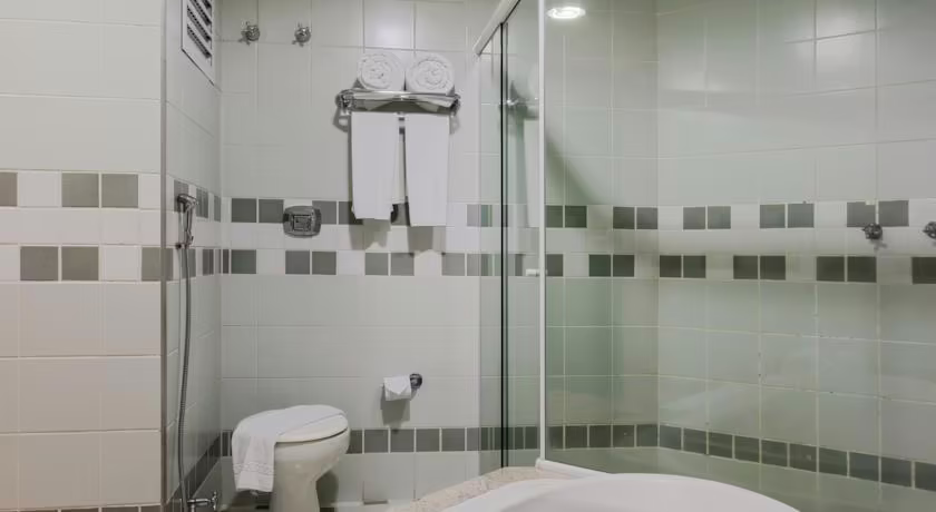 GOLDEN TULIP PANTANAL