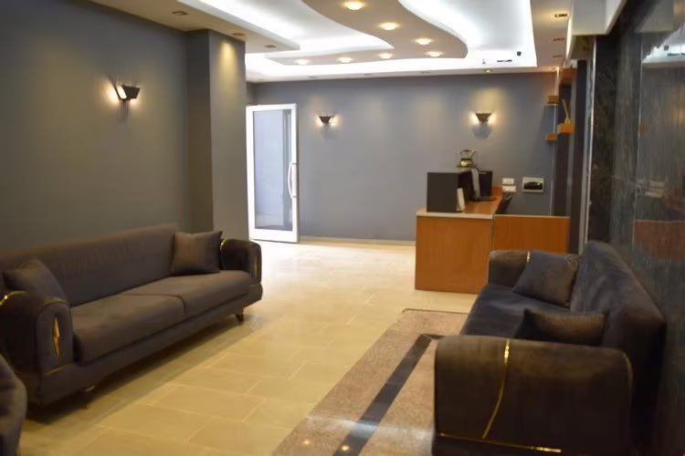 PALACE SUIT HOTEL